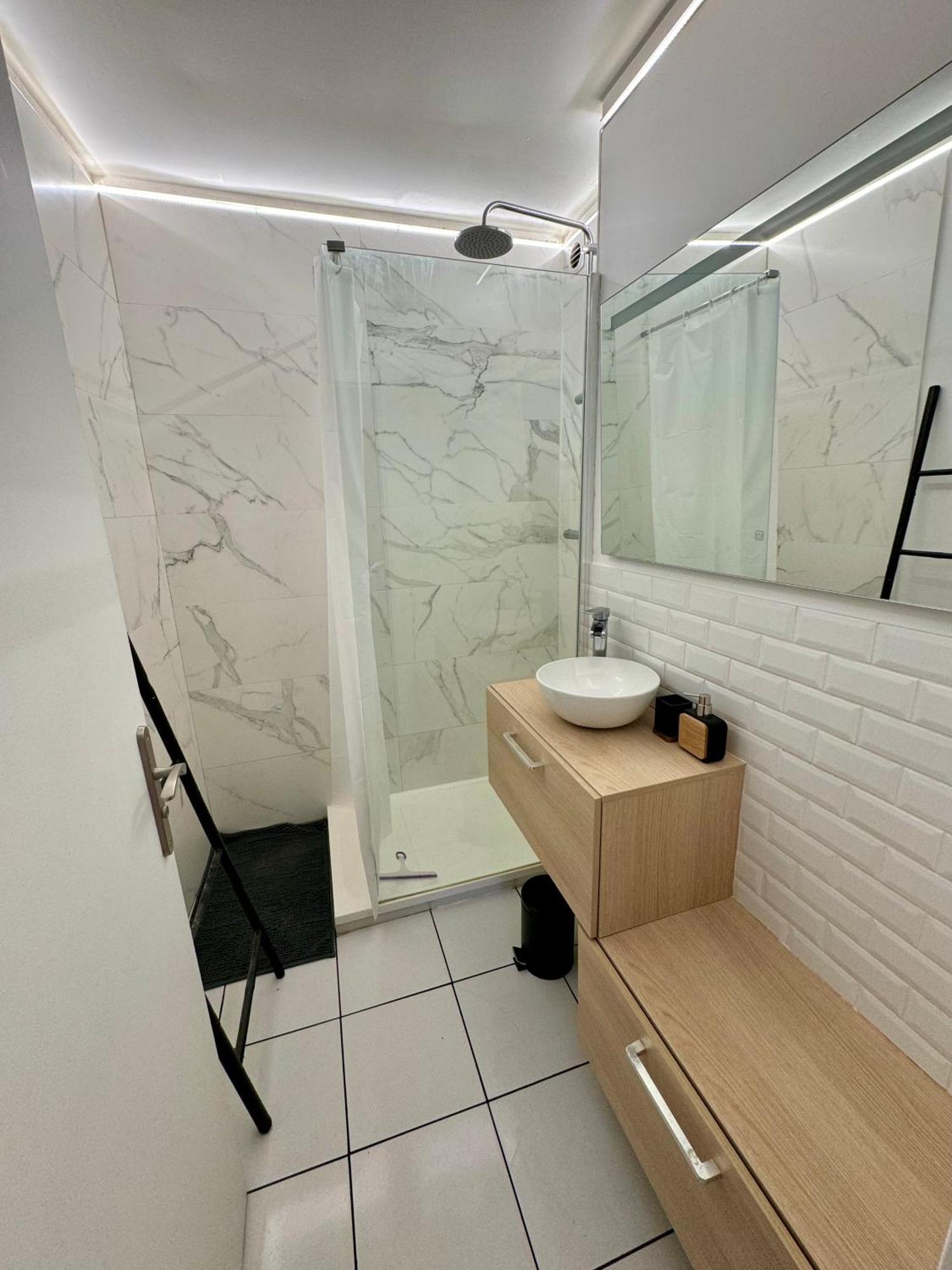 Agreable T3 Idealement Situe Mende Exteriör bild